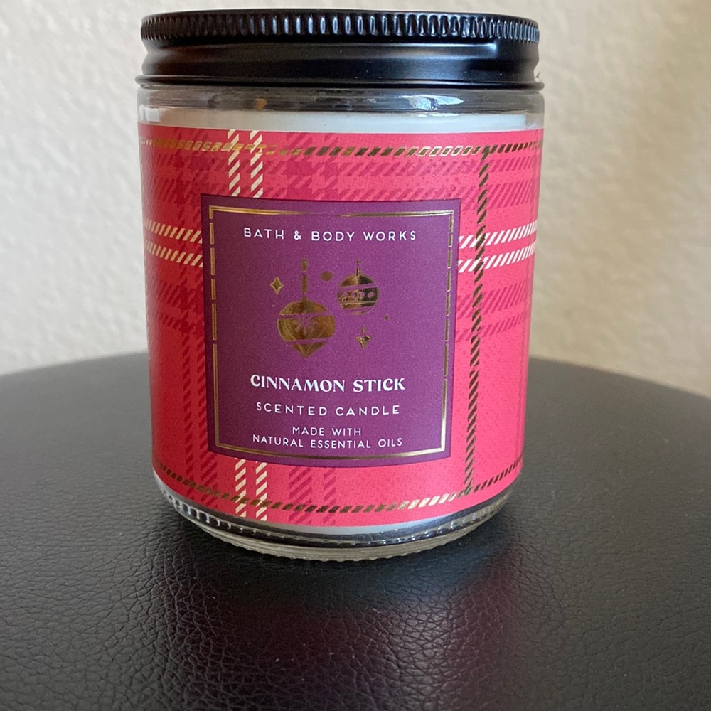Bath and Body Works Cinnamon Stick Candle